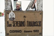 57 A ricordo di due grandi amanti della montagna, Don Severino Tiraboschi e , sopra, Don Pennati